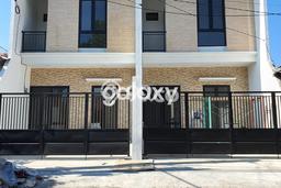 Jual Rumah Strategis Bagus Punya 3 KT di Rungkut Surabaya SHM Jual Rumah Strategis Bagus Punya 3 KT di Rungkut Surabaya SHM