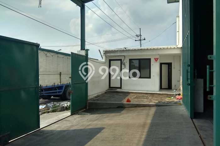 Disewakan Gudang di Pusat Kota Surabaya Ramai Strategis Disewakan Gudang di Pusat Kota Surabaya Ramai Strategis