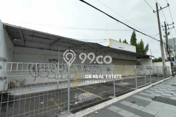 Disewakan Rumah Strategis Harga Terjangkau di Surabaya Disewakan Rumah Strategis Harga Terjangkau di Surabaya