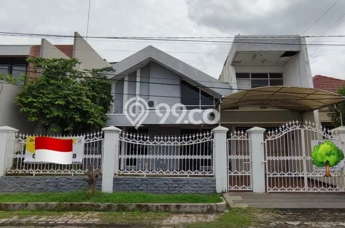 Hunian Mewah LB 300m2 Siap Huni Desain Elegan di Kertajaya, Surabaya Hunian Mewah LB 300m2 Siap Huni Desain Elegan di Kertajaya, Surabaya