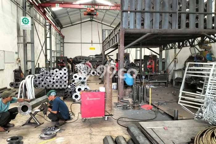 Lokasi Strategis! Dijual Gudang Bisnis di Sidoarjo, Sidoarjo Kondisi Baik Lokasi Strategis! Dijual Gudang Bisnis di Sidoarjo, Sidoarjo Kondisi Baik