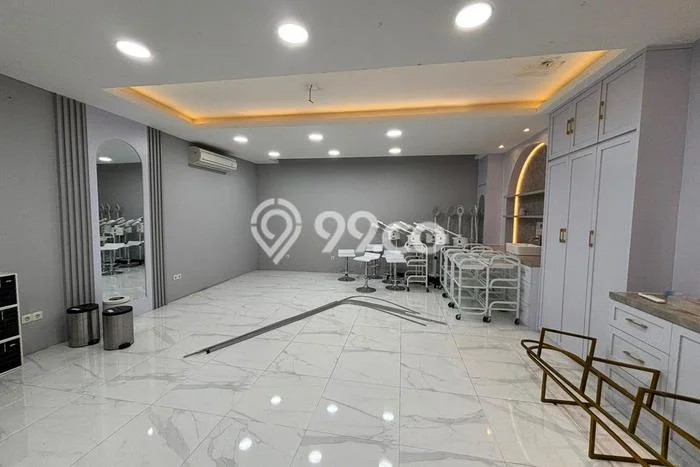 FOR RENT! Ruko di Graha Cocok untuk Bisnis 800m2 FOR RENT! Ruko di Graha Cocok untuk Bisnis 800m2