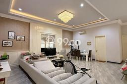 Rumah Elit Modern Siap Huni di Graha Surabaya Rumah Elit Modern Siap Huni di Graha Surabaya