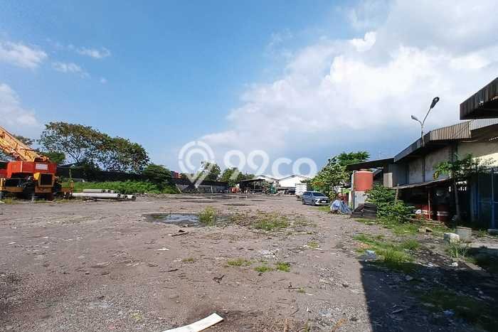 FOR RENT! Gudang di Kalianak Cocok untuk Bisnis 3.5e+07m2 FOR RENT! Gudang di Kalianak Cocok untuk Bisnis 3.5e+07m2