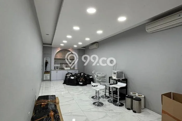 FOR RENT! Ruko di Graha Cocok untuk Bisnis 800m2 FOR RENT! Ruko di Graha Cocok untuk Bisnis 800m2