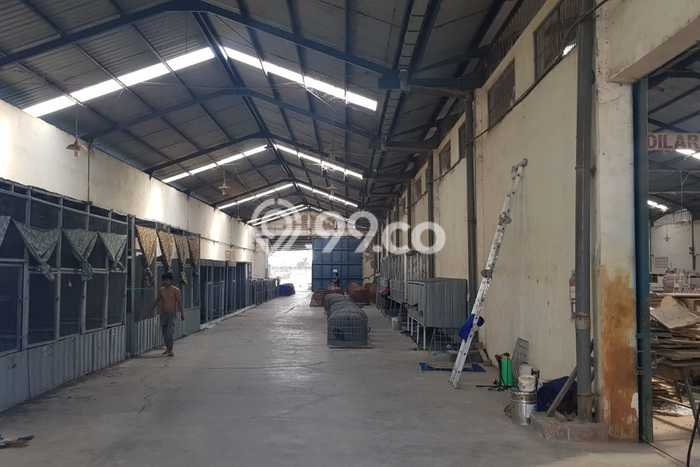 LOKASI STRATEGIS! Gudang Kawasan Cerme, Luas 4200m2m², Pengunjung Terjamin LOKASI STRATEGIS! Gudang Kawasan Cerme, Luas 4200m2m², Pengunjung Terjamin