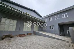 FOR RENT! Gudang di Margomulyo Cocok untuk Bisnis 760m2 FOR RENT! Gudang di Margomulyo Cocok untuk Bisnis 760m2