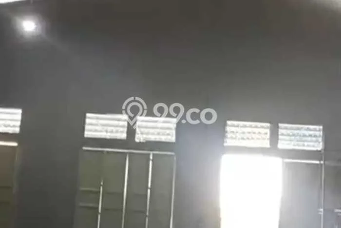 Disewakan Gudang di Kawasan Ramai Margomulyo Luas 800m2 Disewakan Gudang di Kawasan Ramai Margomulyo Luas 800m2
