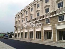 Ruko di Green Lake City, Luas 180m², Kawasan Bisnis, Ramai Ruko di Green Lake City, Luas 180m², Kawasan Bisnis, Ramai