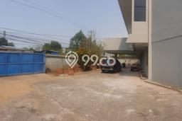 Disewakan Gudang Strategis di Jatake, Luas 650m², Lokasi Ramai Disewakan Gudang Strategis di Jatake, Luas 650m², Lokasi Ramai