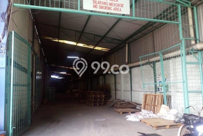 KEUNTUNGAN BERLIPAT! Gudang di Kapuk, Luas 1176m2m², Pusat Komersial KEUNTUNGAN BERLIPAT! Gudang di Kapuk, Luas 1176m2m², Pusat Komersial