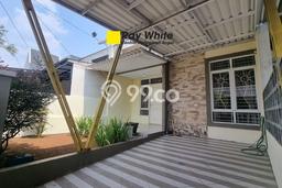 Dijual Hunian Rumah Terawat 2 Kamar di Tanah Sareal, Bogor Dijual Hunian Rumah Terawat 2 Kamar di Tanah Sareal, Bogor