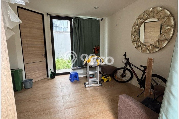 Rumah Modern 3 KT di Gading Serpong Tangerang Semi Furnished Rumah Modern 3 KT di Gading Serpong Tangerang Semi Furnished