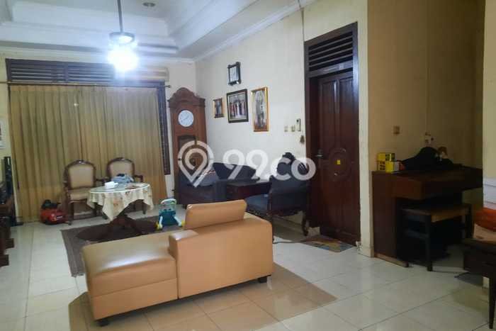 Dijual Rumah Premium dengan Fasilitas Sekitar Komplit di Kebayoran Baru, Jakarta Selatan Dijual Rumah Premium dengan Fasilitas Sekitar Komplit di Kebayoran Baru, Jakarta Selatan