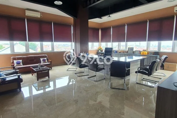 Unit Komersial Dijual di Cimahi Tengah Cimahi Luas Tanah 4700m2, Luas Bangunan 7600m2 Unit Komersial Dijual di Cimahi Tengah Cimahi Luas Tanah 4700m2, Luas Bangunan 7600m2