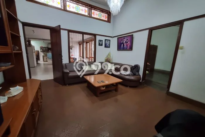 Jual Cepat Hunian Mewah Klasik di Bandung Jual Cepat Hunian Mewah Klasik di Bandung