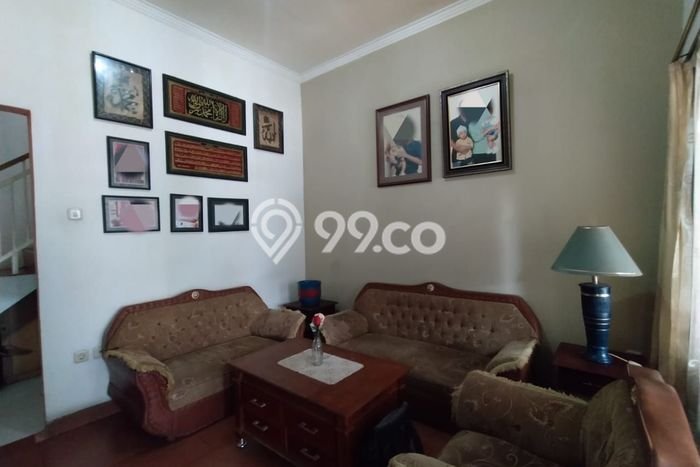 Dijual Rumah 3 Kamar Lokasi Ideal Nyaman dan Strategis di Antapani Dijual Rumah 3 Kamar Lokasi Ideal Nyaman dan Strategis di Antapani
