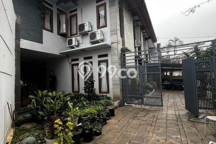 Rumah Elit Modern Siap Huni di Sayap Dago Bandung Rumah Elit Modern Siap Huni di Sayap Dago Bandung
