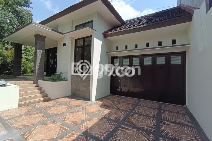 Dijual Rumah Mewah Megah Dengan View Cantik di Dieng, Malang Dijual Rumah Mewah Megah Dengan View Cantik di Dieng, Malang