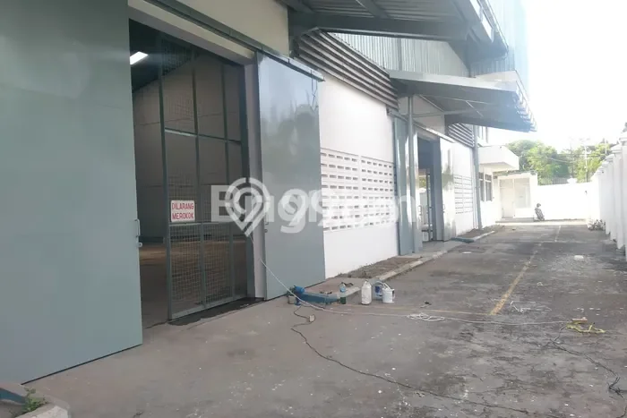 Gudang Disewakan Lokasi Blimbing Malang Harga Spesial! Gudang Disewakan Lokasi Blimbing Malang Harga Spesial!