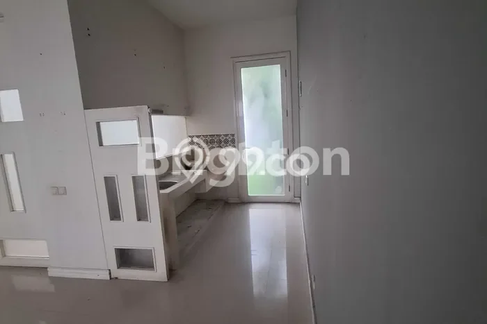 Rumah Luas Asri 3 KT Siap Huni di Balearjosari Malang Rumah Luas Asri 3 KT Siap Huni di Balearjosari Malang