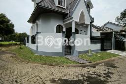 Rumah Minimalis 3 KT LT 210m2 di Araya Rumah Minimalis 3 KT LT 210m2 di Araya