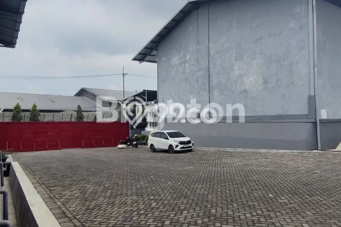 Gudang Disewakan di Kawasan Ramai Singosari, Malang Gudang Disewakan di Kawasan Ramai Singosari, Malang