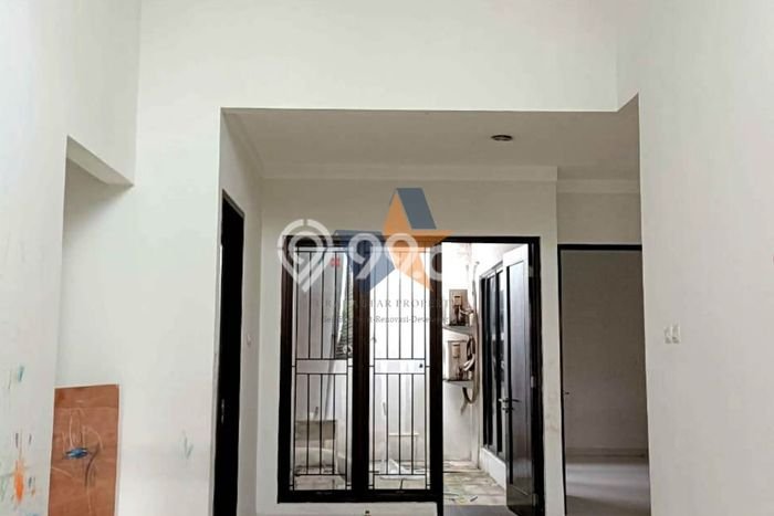 Rumah Minimalis 3 KT LT 120m2 di Graha Raya Rumah Minimalis 3 KT LT 120m2 di Graha Raya