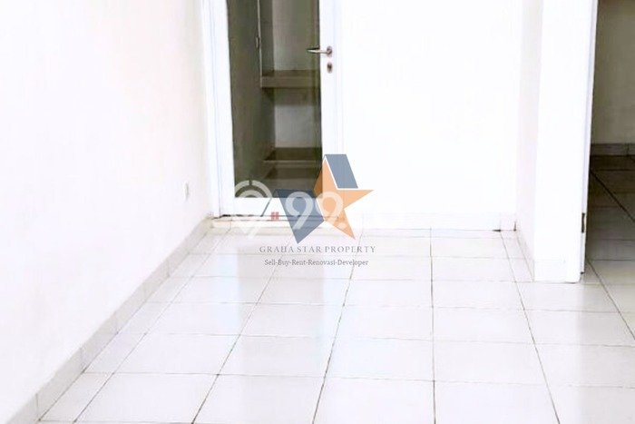 For Sale Hunian Rumah Terawat 2 KT di Graha Raya, Tangerang Selatan For Sale Hunian Rumah Terawat 2 KT di Graha Raya, Tangerang Selatan