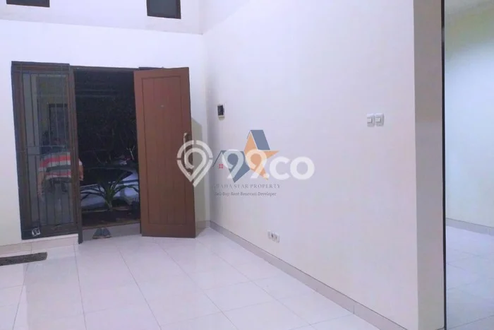 Rumah Disewakan Tangerang Selatan LT 120m2 LB 80m2 Kawasan Graha Raya Rumah Disewakan Tangerang Selatan LT 120m2 LB 80m2 Kawasan Graha Raya