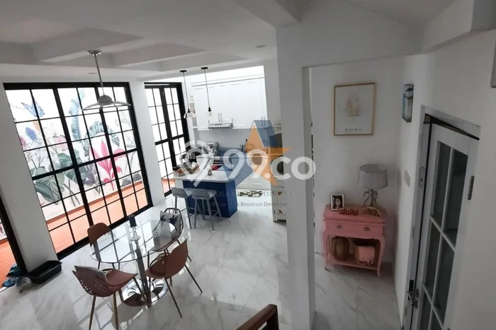 Jual Rumah Eksklusif 4 KT di Graha Raya, Tangerang Selatan Jual Rumah Eksklusif 4 KT di Graha Raya, Tangerang Selatan