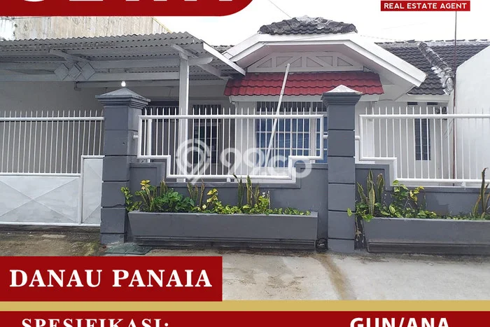 Disewakan Rumah Bagus di Danau Paniai , Malang Disewakan Rumah Bagus di Danau Paniai , Malang