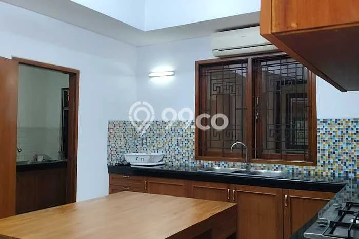 Disewakan Segera Rumah Kondisi Baik di Kawasan Menteng, Jakarta Pusat Disewakan Segera Rumah Kondisi Baik di Kawasan Menteng, Jakarta Pusat