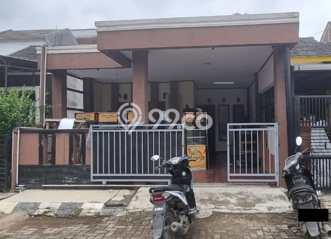 Dijual Rumah Strategis Bagus Punya 2 KT di Kopo Bandung - Dijual Rumah Strategis Bagus Punya 2 KT di Kopo Bandung -