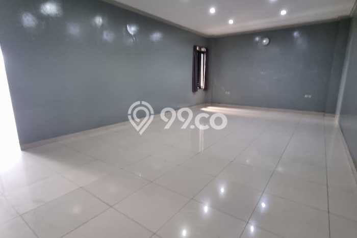 Rumah LT 450m2m² / LB 850m2m² One Gate System di , Bandung Rumah LT 450m2m² / LB 850m2m² One Gate System di , Bandung