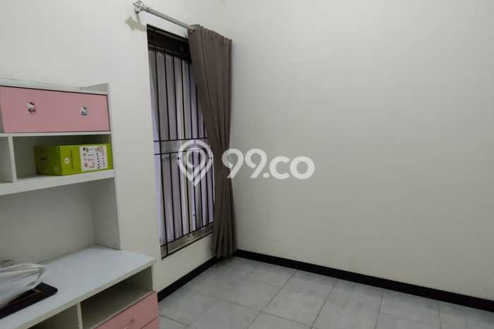 Rumah Minimalis 2 KT di Taman Holis Indah Bandung Rumah Minimalis 2 KT di Taman Holis Indah Bandung