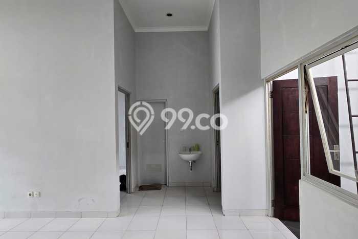 Rumah Luas Asri 2 KT Siap Pakai di Kopo Bandung Rumah Luas Asri 2 KT Siap Pakai di Kopo Bandung