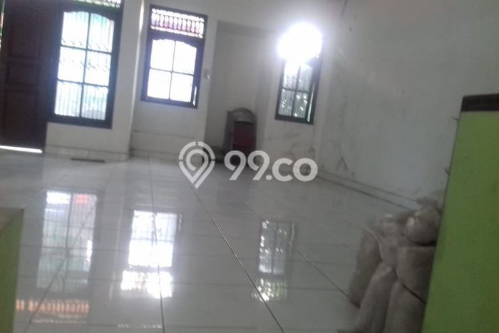 Ruko Dijual di Denpasar Barat Denpasar dengan Luas Bangunan 350m2 Ruko Dijual di Denpasar Barat Denpasar dengan Luas Bangunan 350m2