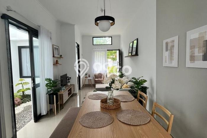 Rumah Strategis Modern Lb 46m2 di Cimahi Utara, Cimahi Rumah Strategis Modern Lb 46m2 di Cimahi Utara, Cimahi