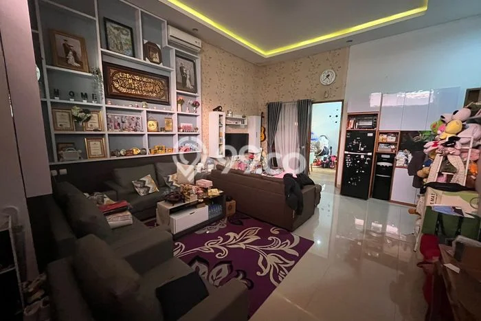 Dijual Rumah 2 Kamar Lokasi Ideal Bagus dan Strategis di Cimahi Tengah Dijual Rumah 2 Kamar Lokasi Ideal Bagus dan Strategis di Cimahi Tengah