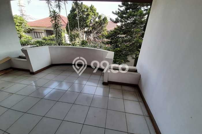 Rumah Elit LB 380m2 Siap Huni Desain Elegan di Cipaku, Bandung Rumah Elit LB 380m2 Siap Huni Desain Elegan di Cipaku, Bandung