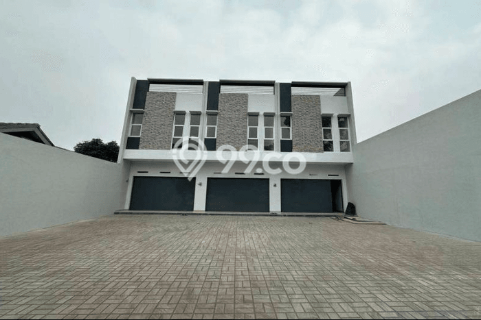 Unit Ruko Dijual di Bandung LT 108m2 & LB 110m2 Unit Ruko Dijual di Bandung LT 108m2 & LB 110m2