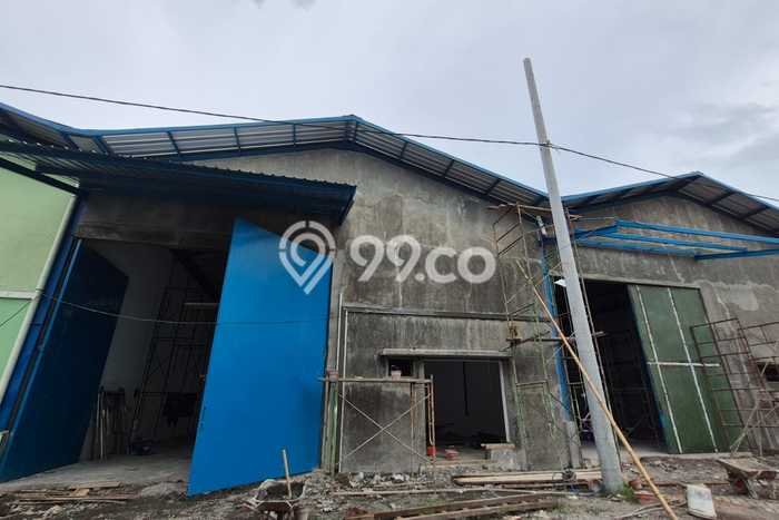 Gudang Disewa di Driyorejo, Gresik, LT 396m2 / LB 360m2 Gudang Disewa di Driyorejo, Gresik, LT 396m2 / LB 360m2