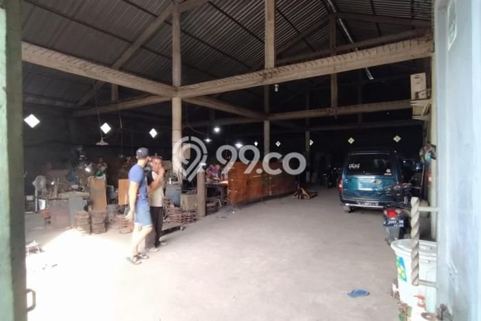 Unit Gudang Dijual di Sidoarjo Sidoarjo Luas Bangunan 401m2 Unit Gudang Dijual di Sidoarjo Sidoarjo Luas Bangunan 401m2