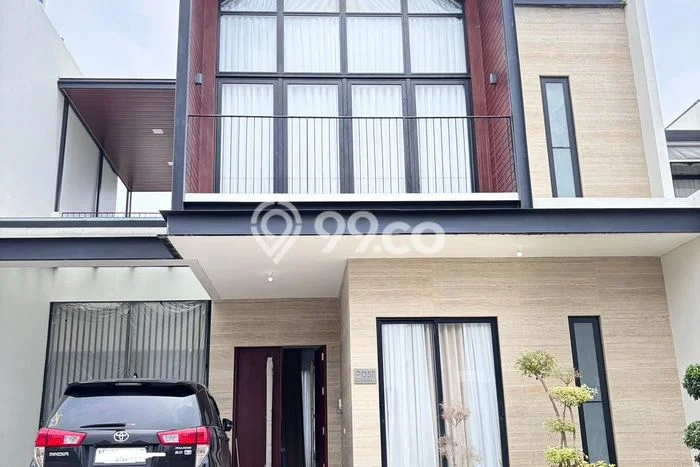 Rumah Mewah Siap Huni LT 169m2 di Bumiaji, Batu Rumah Mewah Siap Huni LT 169m2 di Bumiaji, Batu