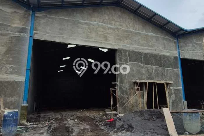 Gudang Disewa di Driyorejo, Gresik, LT 396m2 / LB 360m2 Gudang Disewa di Driyorejo, Gresik, LT 396m2 / LB 360m2