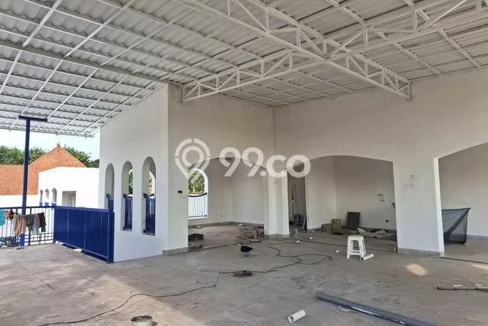 Unit Komersial Tersedia di Raya Darmo Spesifikasi LB 600m2 Unit Komersial Tersedia di Raya Darmo Spesifikasi LB 600m2