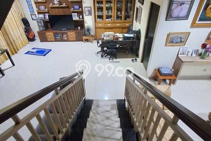Rumah Elit LB 250m2 Siap Pakai Desain Elegan di Lubang Buaya, Jakarta Timur Rumah Elit LB 250m2 Siap Pakai Desain Elegan di Lubang Buaya, Jakarta Timur