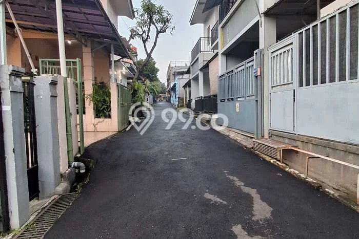Rumah Elit LB 250m2 Siap Pakai Desain Elegan di Lubang Buaya, Jakarta Timur Rumah Elit LB 250m2 Siap Pakai Desain Elegan di Lubang Buaya, Jakarta Timur