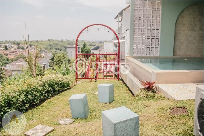 Hunian Elit LB 310m2 Siap Huni Desain Elegan di Dago Pakar, Bandung Hunian Elit LB 310m2 Siap Huni Desain Elegan di Dago Pakar, Bandung